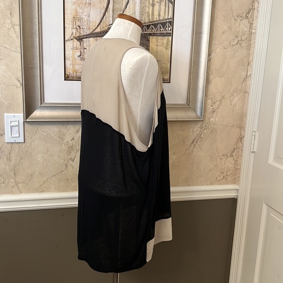 Helmut  Lang V Neck Sleeveless Top size Large - Picture 4 of 12